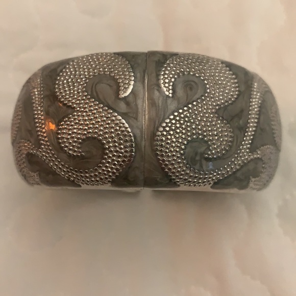 Bracelet - Picture 2 of 3